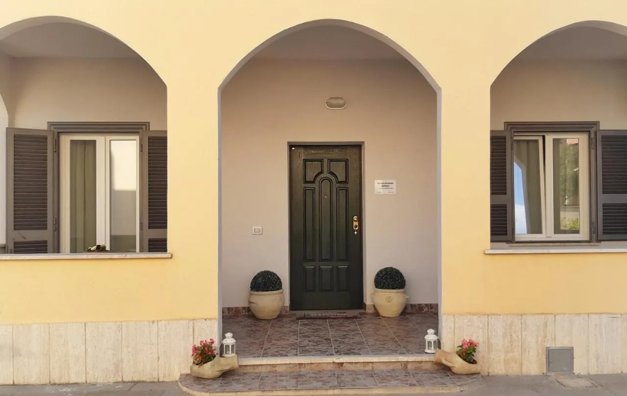 Bed & Breakfast B&B Monday Fiumicino Italia